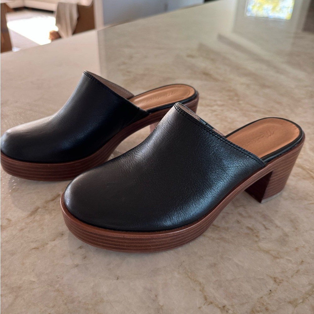 Madewell Black Leather Mule Clogs with Brown Stacked Heel